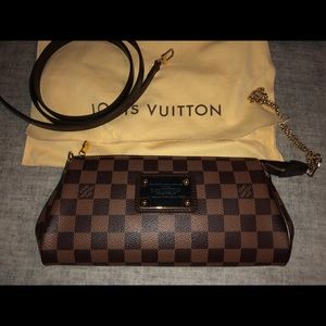SOLD****Louis Vuitton Eva clutch Damier ebene